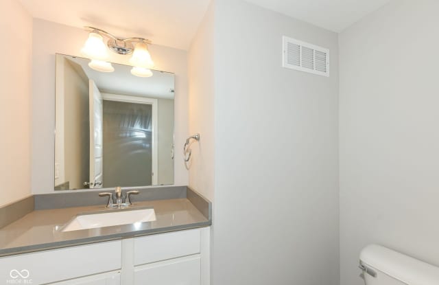 17276 Henslow Drive Gallery 4