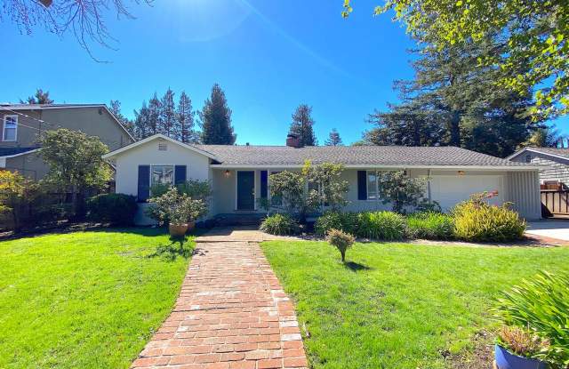 Beautiful 3 Bed + 2 Bath Los Altos Home - Spacious Floorplan. Great Schools  Location!! Close to Downtown Los Altos. - 918 Clinton Road, Los Altos, CA 94024