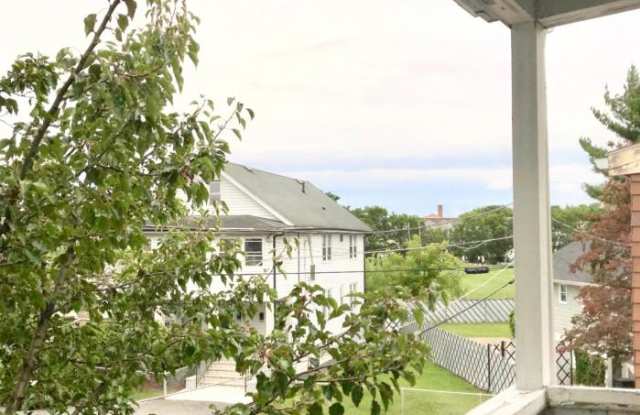 19-21 Sterling St. - 19 Sterling St, Medford, MA 02155