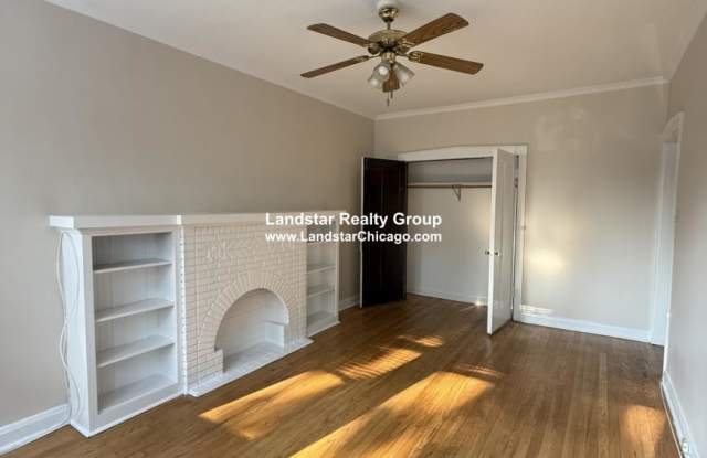 4109 North Spaulding Gallery 1