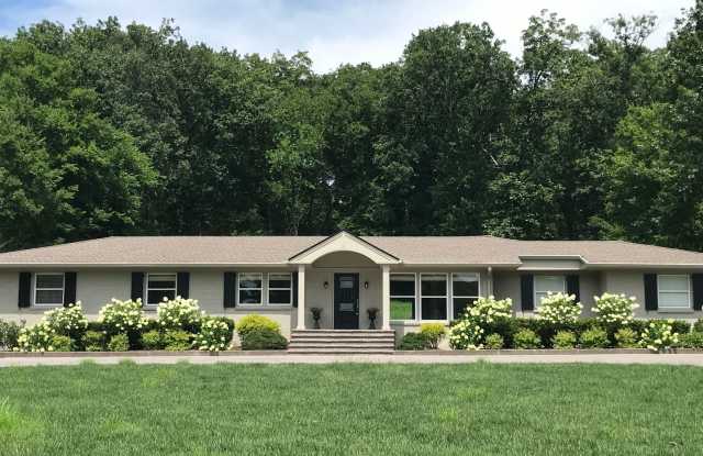 Meticulously Maintained Home in West Meade photos photos