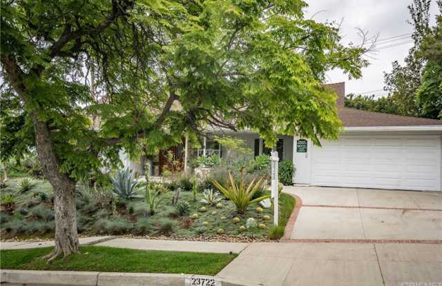 23722 Ladrillo Street Gallery 4