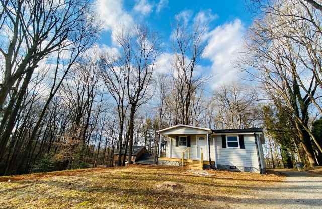 WAITLIST APPLICATIONS ONLY - AVAILABLE NOV 1ST NO HUD - NO SECTION 8 photos photos
