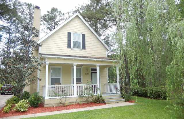 GLAMOROUS 3/2.5 w/ Pond View, Deck, Stainless Appliances, Wood Floors, Fireplace, & More! $2150/month Avail June 1st! photos photos