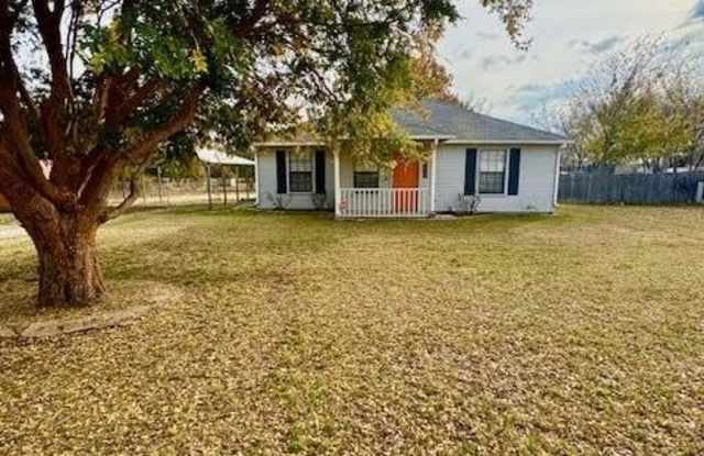 404 Leroy Street - 404 Leroy Street, Alvord, TX 76225