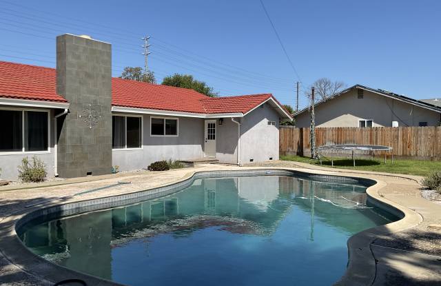3830 Carver Road photos photos
