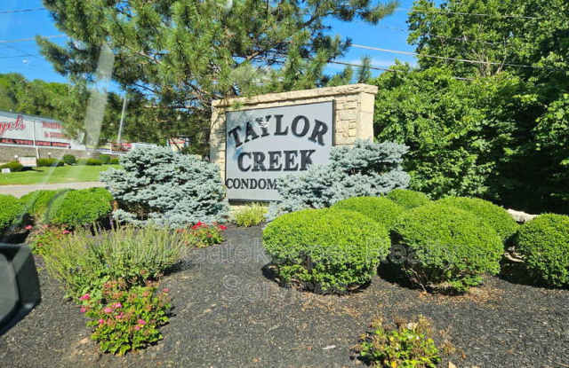 7226 Creekview Dr photos photos