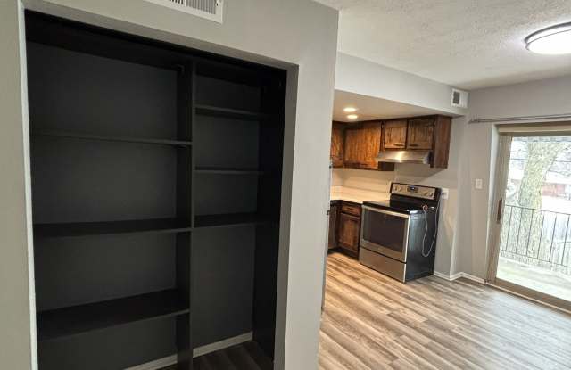 307 Elmead Court - 307 Elmead Court, Greenwood, IN 46142