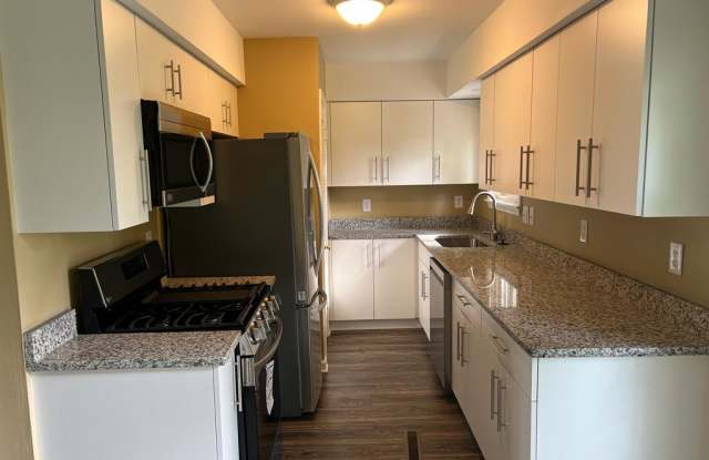 1088 Studebaker Ave. Gallery 2