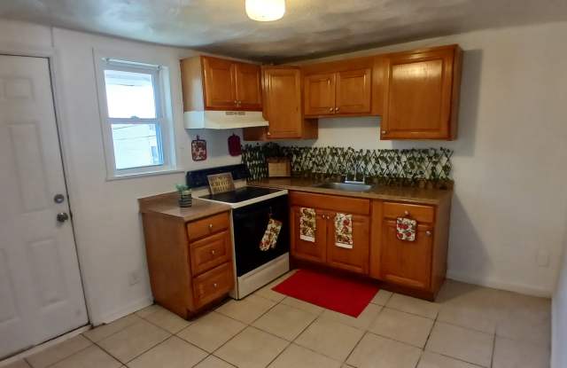 4525 Pennington Ave photos photos
