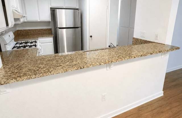25713 View Pointe Gallery 3