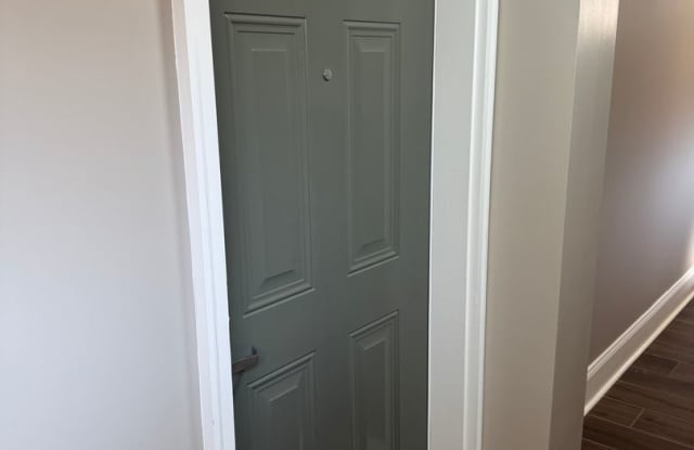 330 Linden Ave photos photos