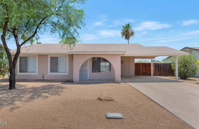 2743 E Villa Rita Drive - 2743 East Villa Rita Drive, Phoenix, AZ 85032