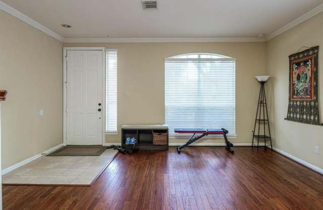 1128 Stone Gate Drive Gallery 4