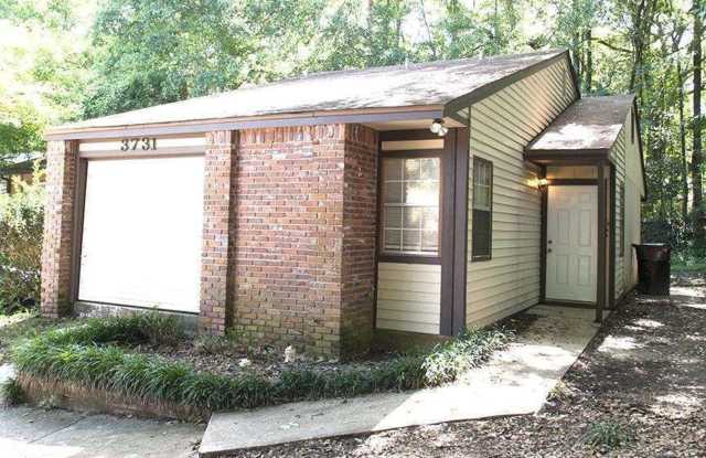 Beautiful 3/2 Near Apalachee Parkway WIth New Appliances. photos photos