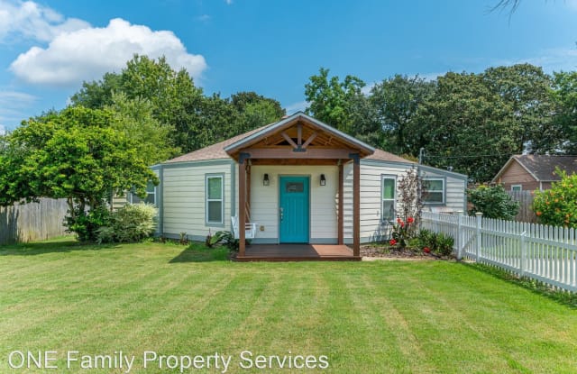 502 3rd Ave - 502 3rd Avenue, Destin, FL 32541