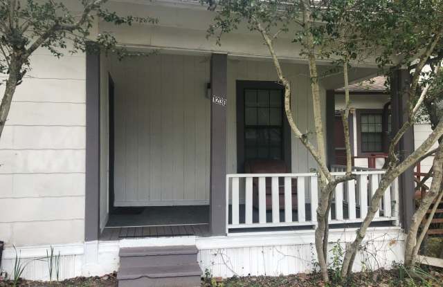 Two bedroom Apartment close to SHSU photos photos