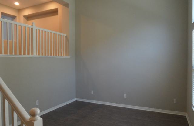 3BR 2.5BA Townhouse In Gated Community Of Northpark Irvine Gallery 4