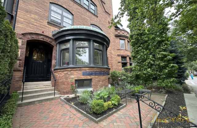 1798 Beacon St. photos photos