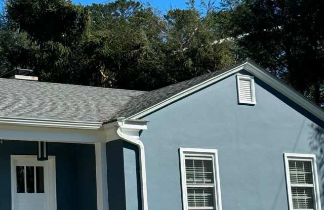 11 Pine Acre Boulevard photos photos