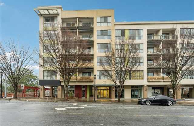 563 Memorial Drive SE photos photos