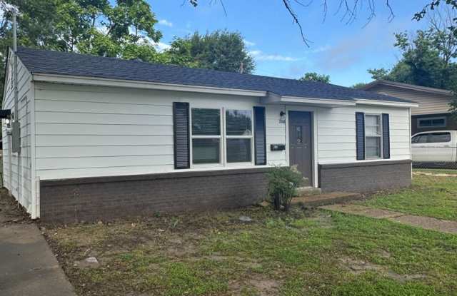 3 Bed / 1 Bath in Trumann Available Now. photos photos