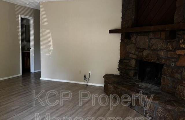 9418 Bryn Mawr Circle Gallery 3