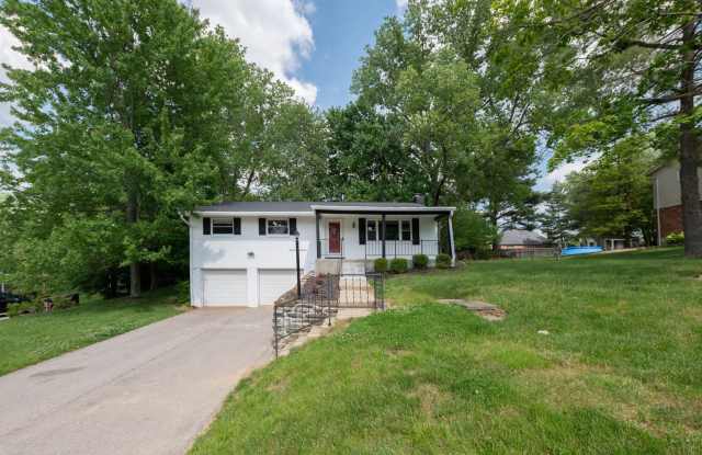 Anderson - Updated and spacious 3 bed 2.5 bath w 2 Car garage - 2754 Turnkey Court, Dry Run, OH 45244