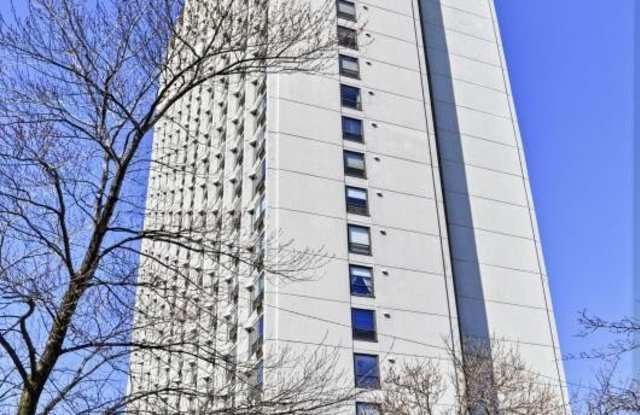5100 N Marine Drive photos photos