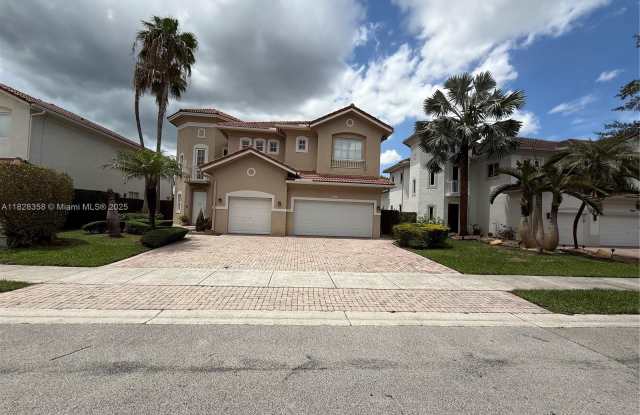 11153 NW 71st Ter photos photos