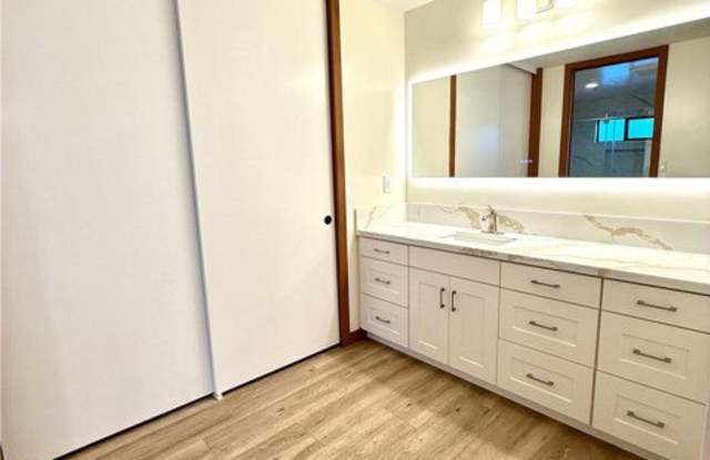 880 Gainsborough Drive - 880 Gainsborough Drive, East Pasadena, CA 91107