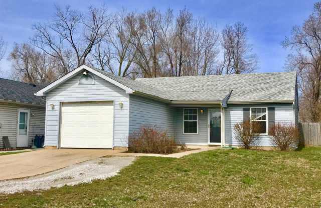 4936 W Troy Ave - 4936 West Troy Avenue, Indianapolis, IN 46241