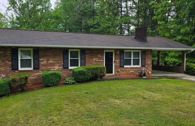 2735 Tablerock Road photos photos