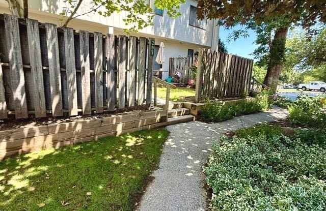 297 SUMMIT HOUSE photos photos