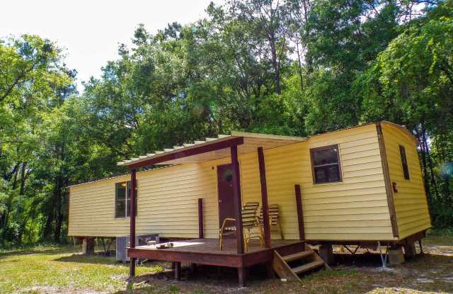 368 NW PARK DRIVE - 368 Northwest Park Drive, Columbia County, FL 32055