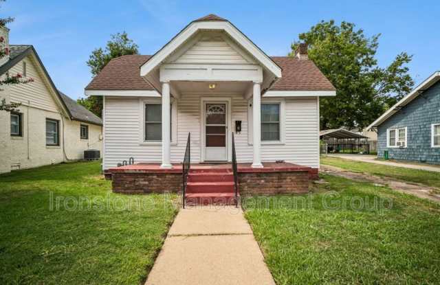 1412 S Florence Place Gallery 1