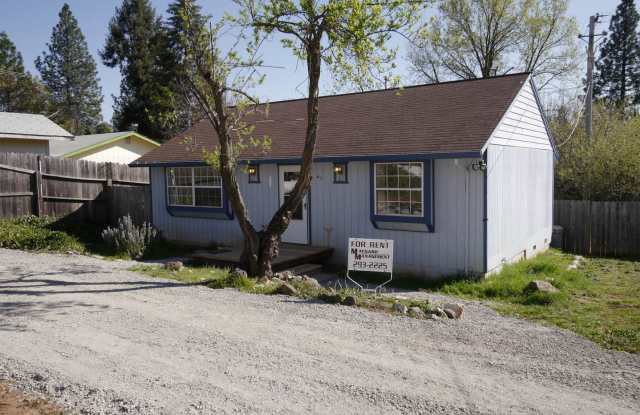 Cute and cozy home at 41 Veterans Ln. in West Point photos photos