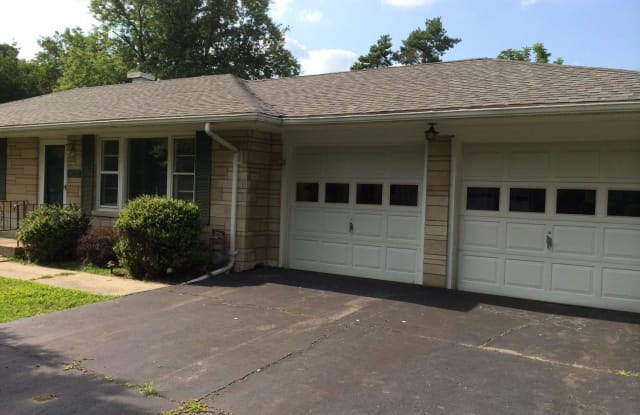 1412 W Rex St - 1412 West Rex Street, Muncie, IN 47303