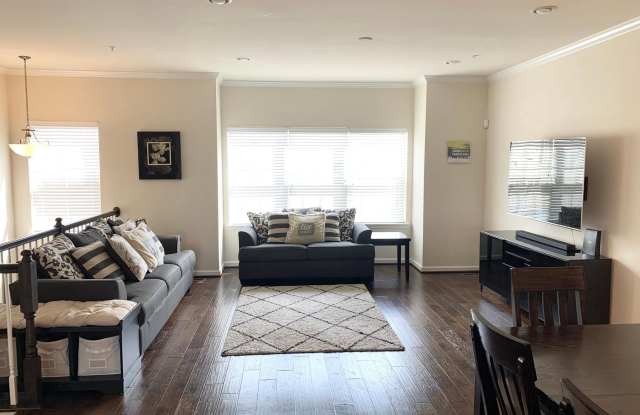 1038 RED CLOVER ROAD Gallery 4