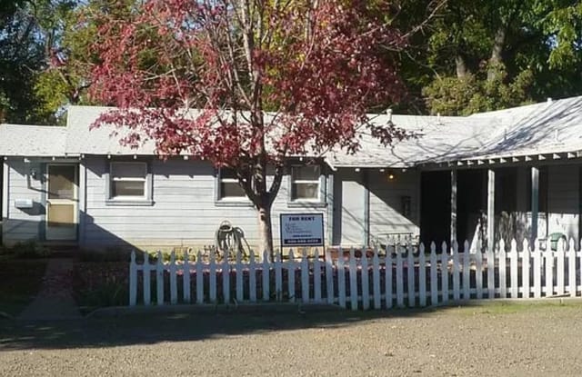536 W. 12th Street - 536 West 12th Street, Chico, CA 95928
