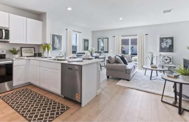 8225 Everly Preserve Drive Gallery 3