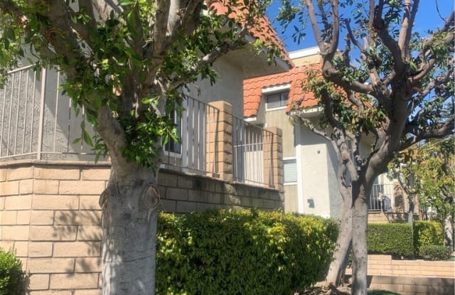 2202 N Broadway B - 2202 North Broadway, Santa Ana, CA 92706