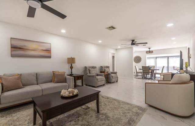 4760 Greentree Way Gallery 4
