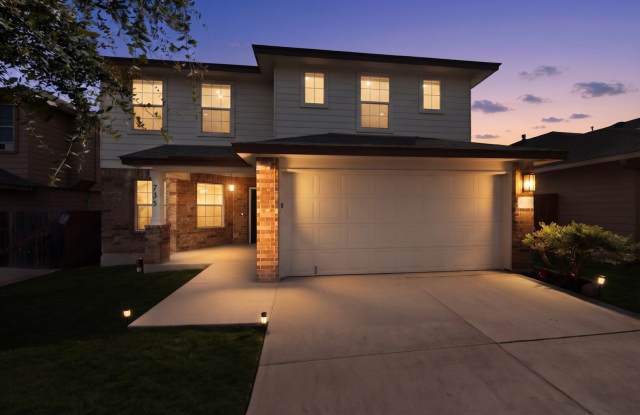 735 PELICAN PT Gallery 4