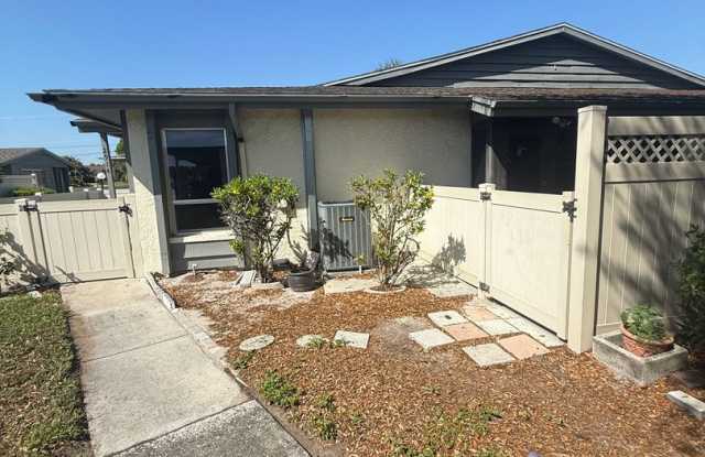 For Rent – 2914 29th Ave W, Bradenton, FL 2 Bed | 2 Bath | Updated Condo | Covered Parking photos photos