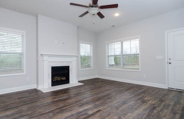 1575 Grey Cliff Run Gallery 3