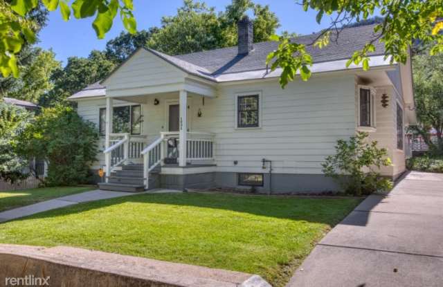 1024 Blake Street - 1024 Blake Ave, Glenwood Springs, CO 81601