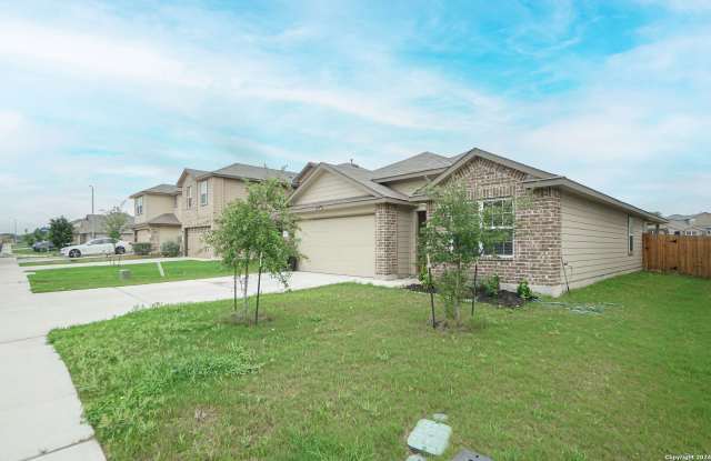 6310 KENDALL COVE Gallery 2
