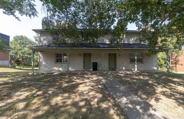 Charming and Spacious South Side 3-Bedroom Duplex photos photos