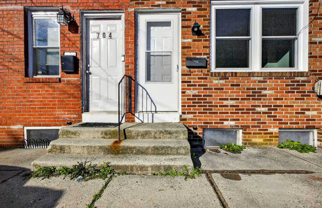2 Bedroom in New Castle Showing Saturday 9/6 9:30am-9:45am photos photos